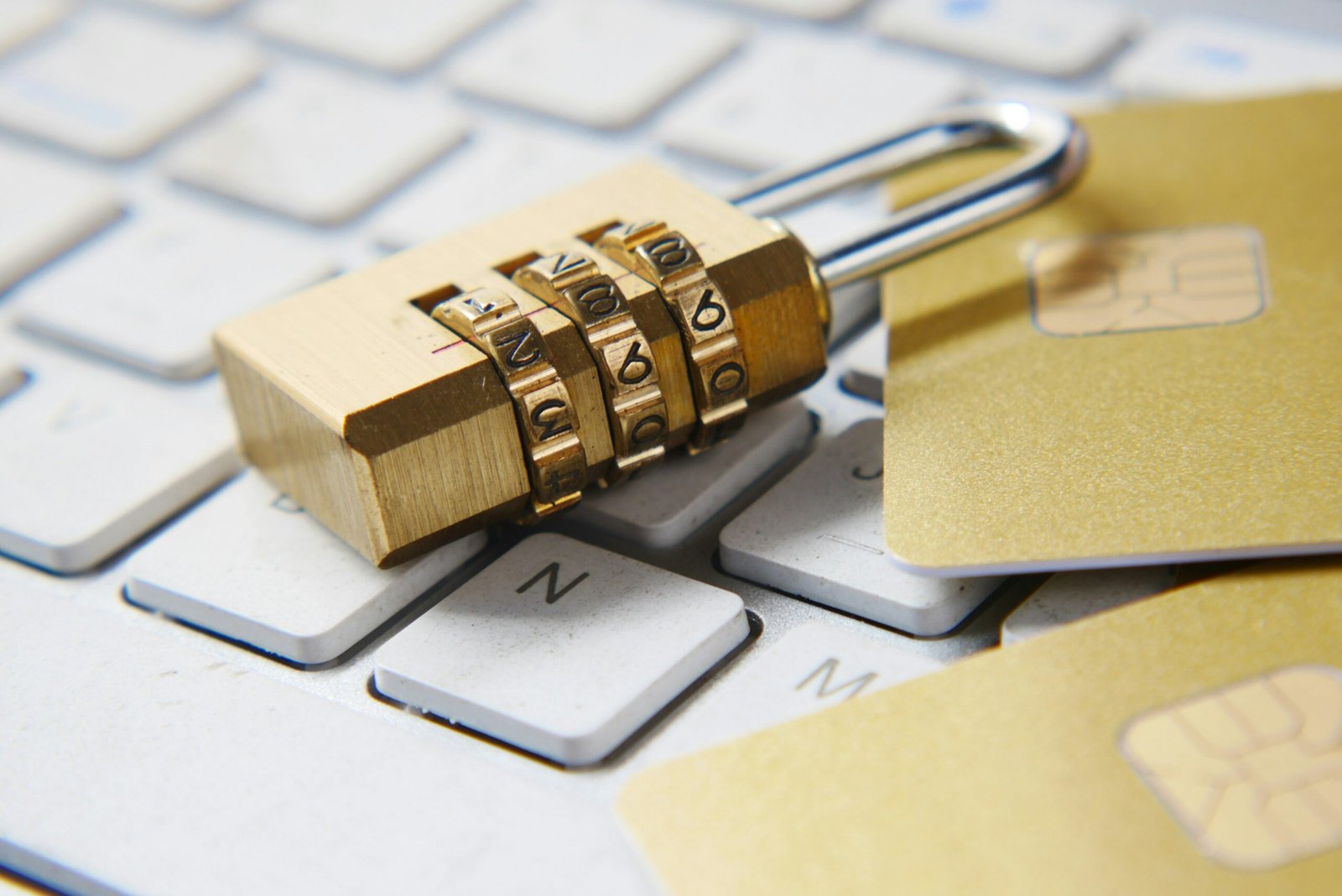 Proton Unlimited review — encrypted privacy suite